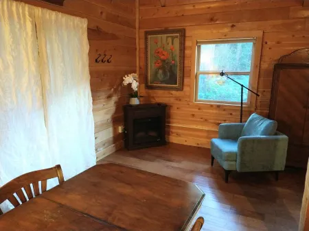 The Sweetest Little Cabin