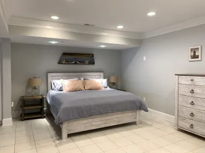 Bay View Studio Apartment 플라운더 파빌리온 비치 프론트 주변 호텔