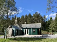 Littleton Cottage Hotels in Ballater