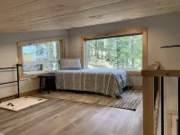 Custom Cabin: Great Location, Hot Tub, & More!