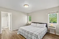 *PRIVATE LEISURE POOL* 3bd 2ba Home Near Bypass&Amenities