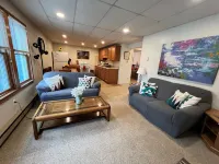 Cozy lake front unit close to Honesdale, Elk Mountain, Scranton & much more!