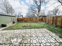 Luxurious Home w/ King bed nr Lake Erie/Parks
