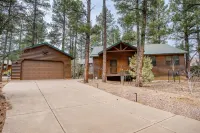 Torreon Cardinal Landing Cabin With Party Garage