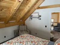 Ski house less than one mile from Sugarbush! Hotels in Fayston