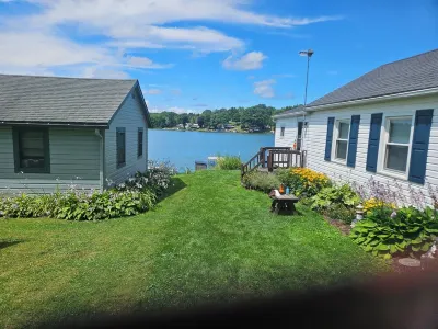 Vacation on the water- with access to Lake Ontario