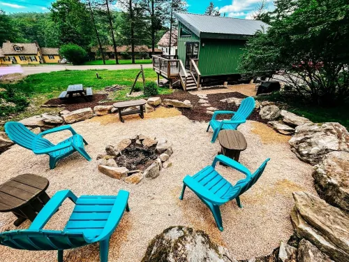 The Tiny House @ Deep Creek Lake - centrally located to everything Deep Creek