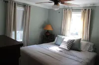 Charming Cottage in the Heart of the Historic District. Wonderful Getaway