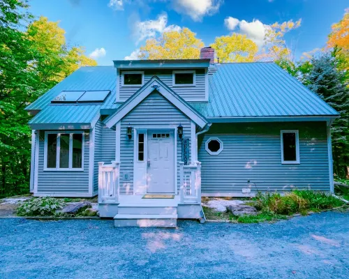 3 Levels w/ Magnificent Mountain Views, 5 Mins to Stratton Base, Sauna, Firepit Hotels in Winhall