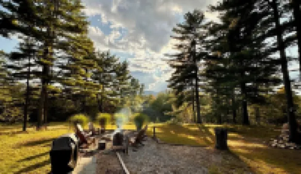 Beautiful Property with Mountain View & Privacy. Near Trails, Eateries & More! 奧西皮酒店