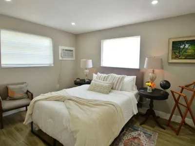 Lux CLEAN Family-ready retreat games, proximity to FIU, Everglades, Shopping + Hotel dekat Florida International University
