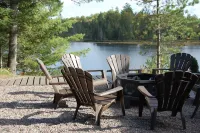 Direct Access to Trail 5, Sleeps 12, Private Lake and Trails!