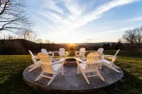 Tranquil Lodge with A+ Amenities