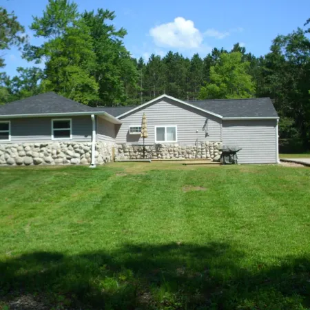 The Perfect Getaway *Sleeps  Pet Friendly  *Traverse City *Crystal Mountain Отели в г. Интерлошен