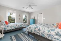 Beautiful Canal Views on Key Allegro! ~20 Flamingo~4 Bed/4 Bath