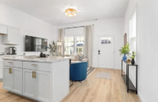 Uptown Haven: Stylish Stay Near Downtown with Bikes and Firepit near Downtown