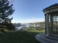 Studio Apartment on lake near Camden, Maine.
