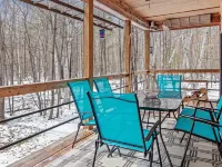 Private Modern Cabin with Hot Tub on 11 Acres - the Perfect up North Getaway Hotels in Scott