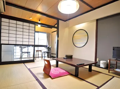 Kajiyabekkan Ramakkoro Yamaneko Yado Hotel a 