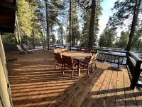 Solitude in the Cedars, Spacious Mountain Home