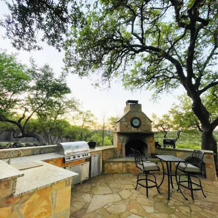 Luxury Private Ranch Style Villa