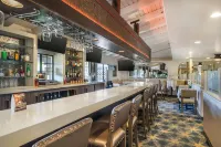Best Western Plus Carpinteria Inn - bar