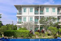 Villa Amphawa Hotels near Wat Bang Khae Klang