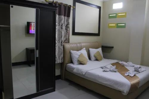 Fallinda Hotel Cibinong 芝比儂住宿飯店