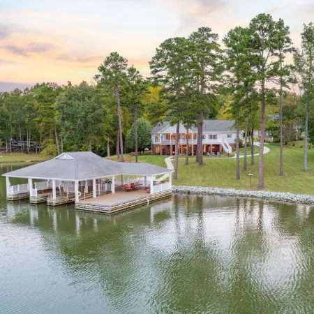 Lake Hyco Retreat - Family Friendly, Vir, Raleigh, Durham, Rdu