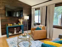 ⛰️Peaks of Pipestem ⛰️Brand new listing with all NEW furnishings