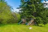 27 Forested Acres w Mountain Views near Olympic Natl Park