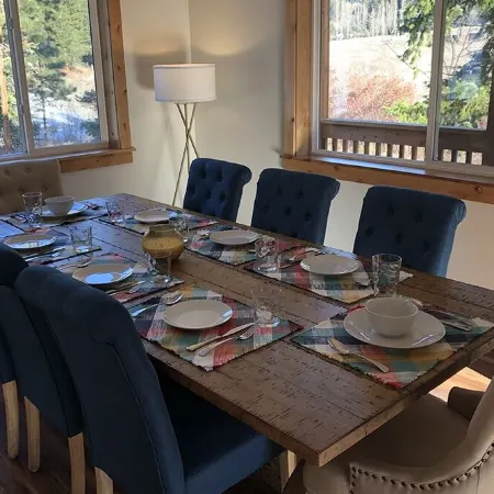 Modern Day Luxury Cabin Living! 4 Bed/4Bath, Hot Tub, 5 Acres, 15 Min to Lvnwrth
