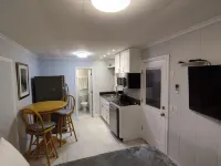 Water View Studio Near Downtown Hotels in Jensen Beach