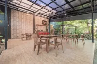 RedDoorz Syariah @ Puri Kalijaga Street Hotels in Talun