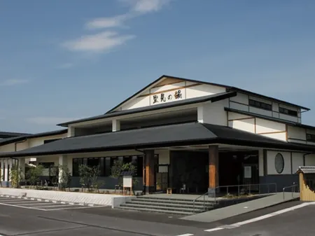 Ocean Front Tateyama Отели рядом с достопримечательностью «Daifukuji Temple (Gake Kannon)»