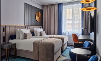 Garamond, a Tribute Portfolio Hotel