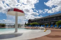 Riviera Beach Resort - Bãi biển