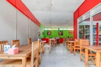 Home Addicts Hostel Hotel a Wirobrajan