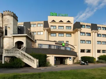 宜必思尚品波爾多南部維勒納沃多農飯店