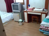 Mnb Guesthouse