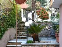 B5 Boutique & Design Hotel Hotel di Cademario