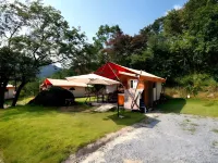 Pocheon Sanjeong Hosoo Glamping Hoteles cerca de Biblioteca Galmal