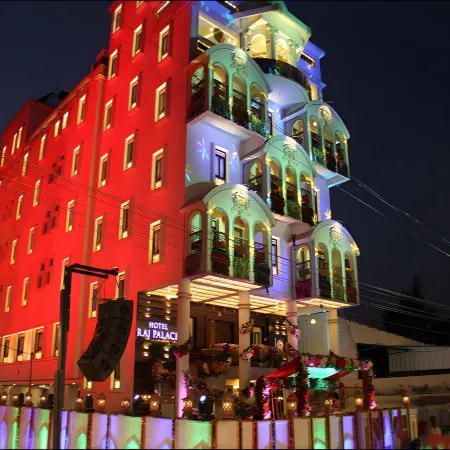 Hotel Raj Palace