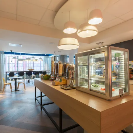 Hampton by Hilton Antwerp Central Station