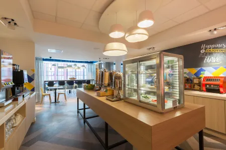 Hampton by Hilton Antwerp Central Station Отели в г. Антверпен