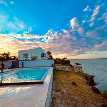 DT Beachfront Villas