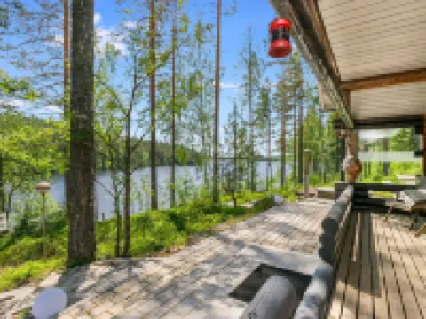 Villa torni 黑奈韋西酒店