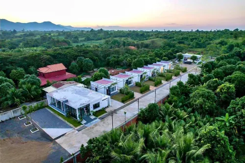 Anusara Hôtels à : Pailin