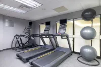 Courtyard Burlington Williston - Gym