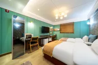 JinCheon Mini Business Hotel - parking